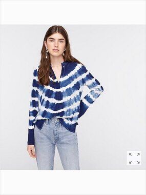 NEW! J.Crew (21” across) 100% silk tie-dye tunic shirt in navy (M)